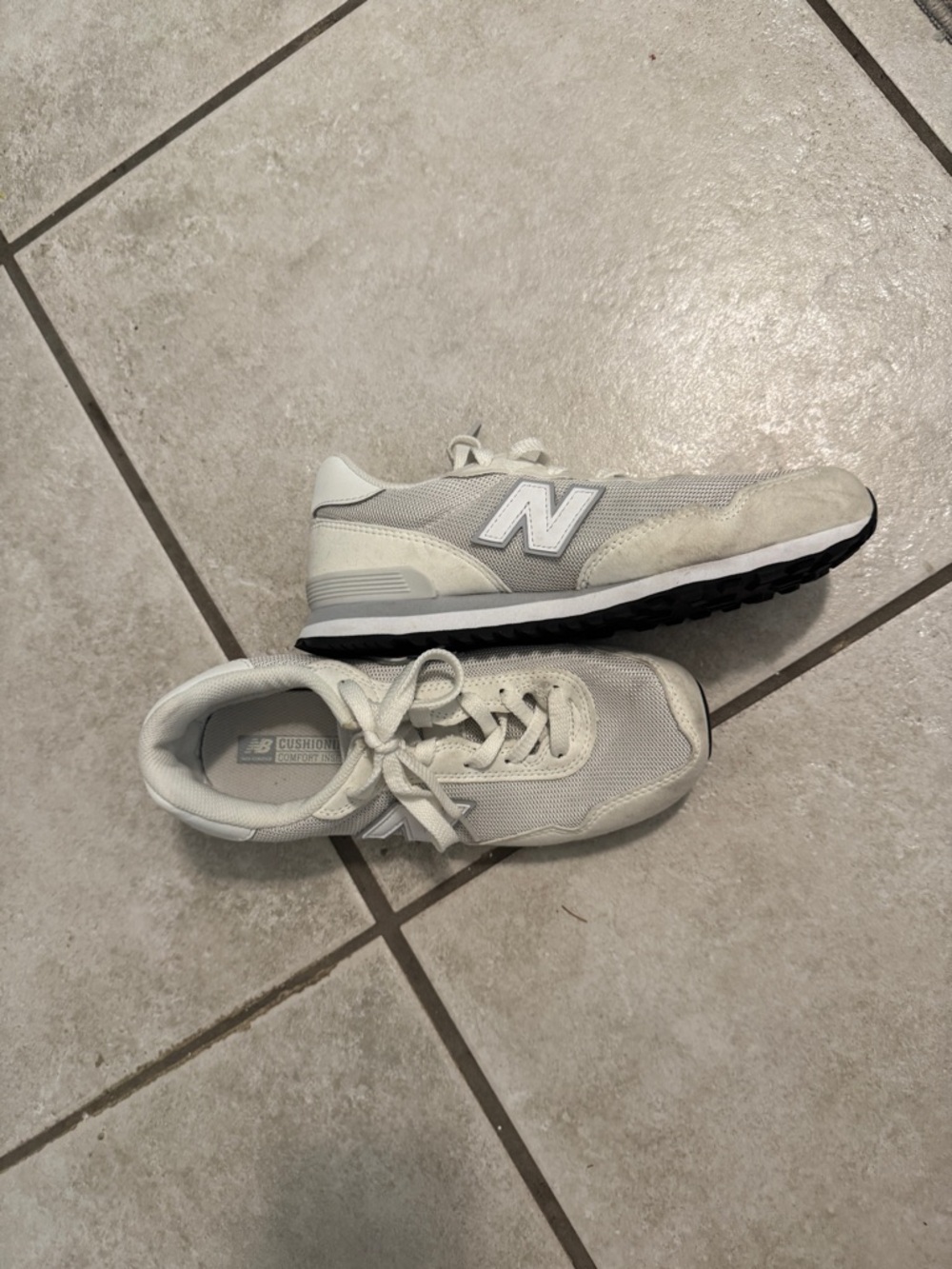 New Balance Kids Sneakers in Light Gray and White